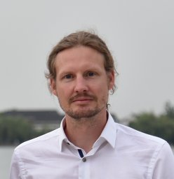 Sebastian Dembski