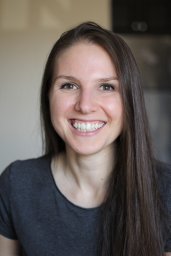 Amanda S Cicchino
