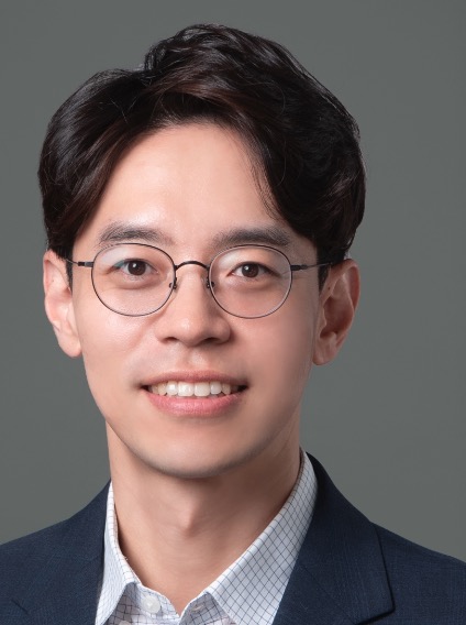 Dongwoo Kim