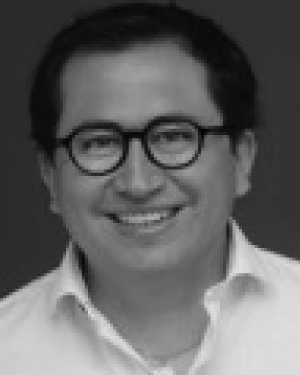 Víctor H. Andaluz