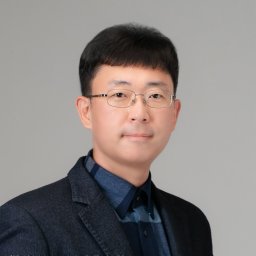 Yoon Jong Hyuk