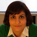 Azadeh Kermanshahi pour