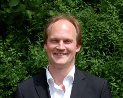 Jörg C. Tiller
