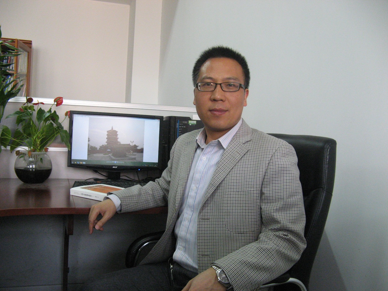 Qifang Xie
