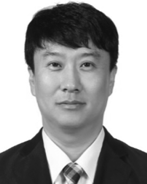 Kwang-Jae Lee
