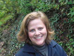 Jerri D Edwards