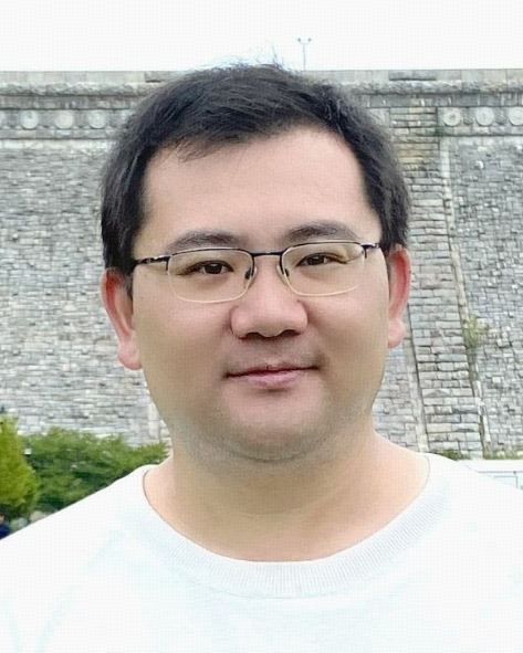 Lingfei Wu