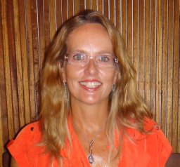 Flavia C. Delicato