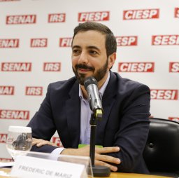 Frederic Rozeira De Mariz