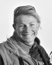 Ingrid N. Visser
