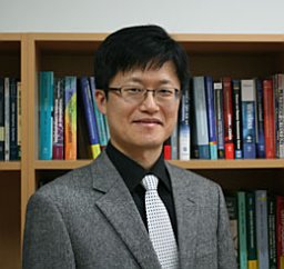 Jeong Woo Lee