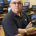 Victor M Manjarrez Jr