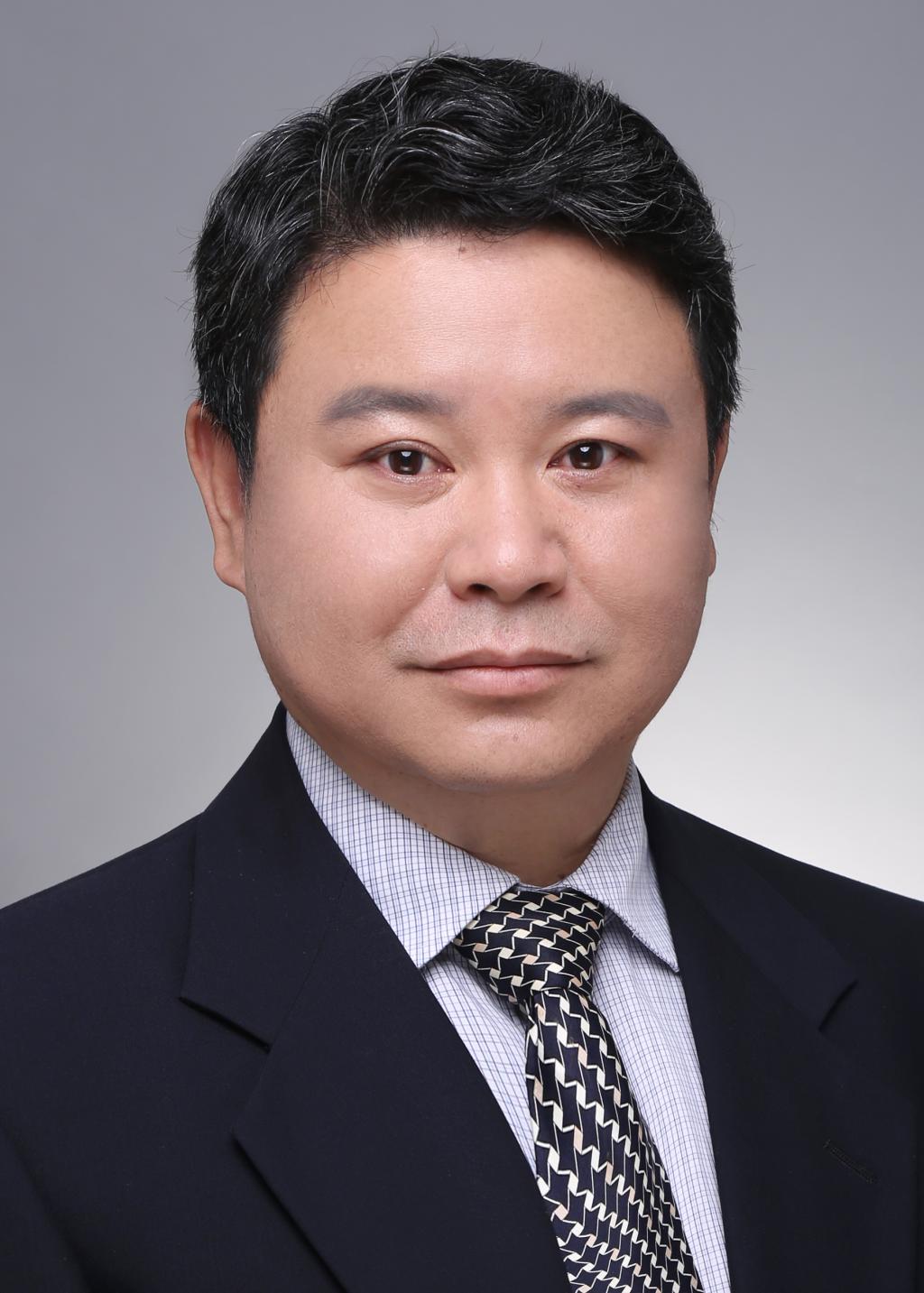 Xiong Xiong