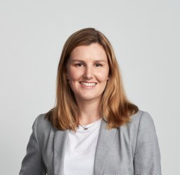 Hogan Alexandra B
