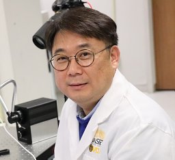 Daeha Joung