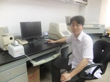 Weiyi He