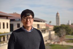 Dong Un Lee