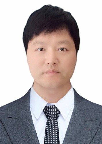Wenjie Zhang
