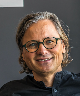 Dirk Grundler