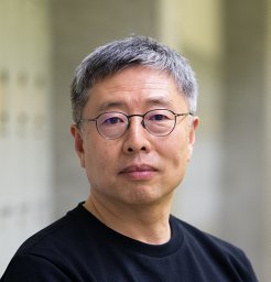 Jeong Woo Kim
