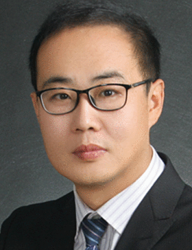 Long Zhang