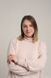 Anastasiia Vakarchuk