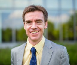 Holcombe Sven A