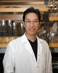 Kisuk Min