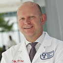 Stefan G Tullius