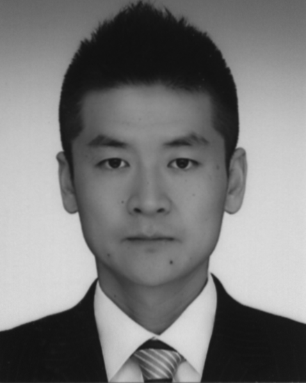 Suwoong Lee