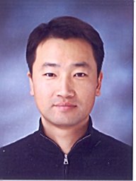 Kug-Seung Lee