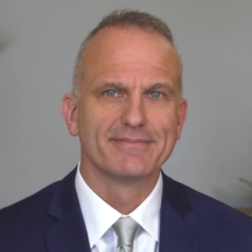 Robert MacLaren