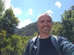 Muzaffer Adak
