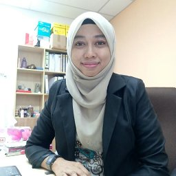 Nilam Nur Amir Sjarif