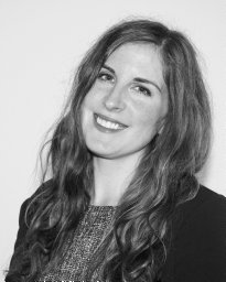Erika M Manczak