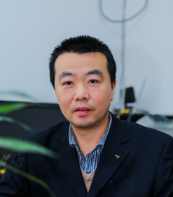 Jifeng Guo