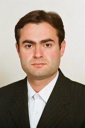 Naderi Mahmood
