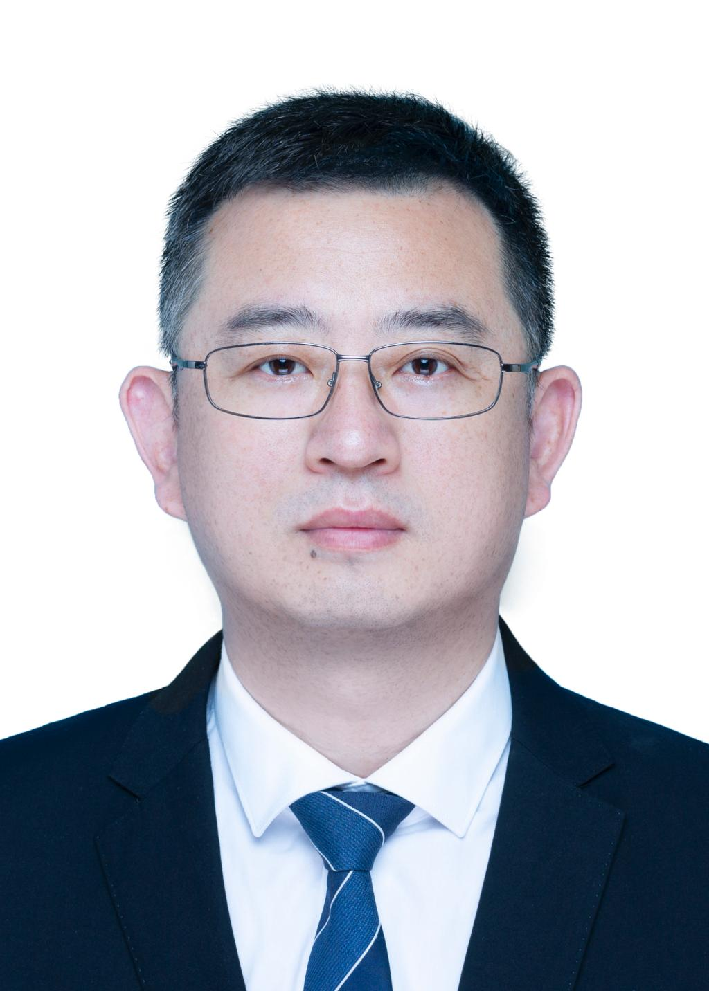 Houwen Chen