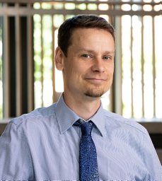 Jonathan Vernon