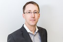 Bradley T Elliott