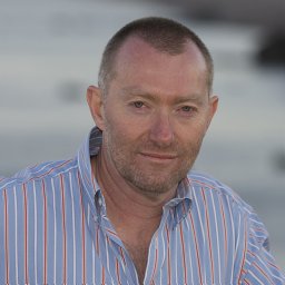 Stephen J Hardy