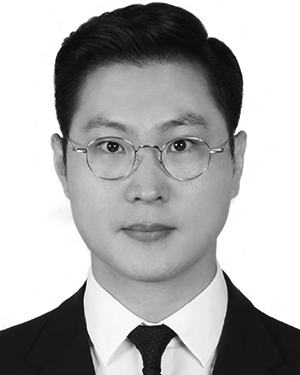 Jun Young Yoon