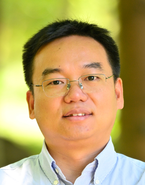 Yue Huang