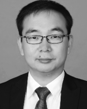 Jingliang Wang