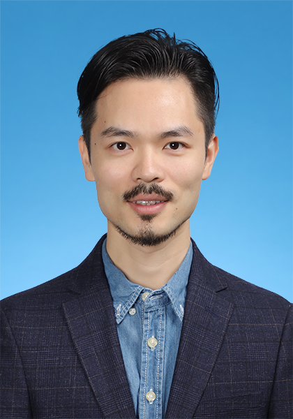 Yi Li