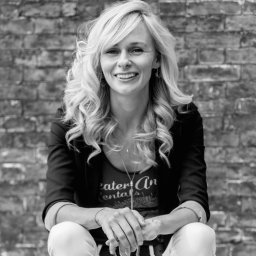 Sara Perry