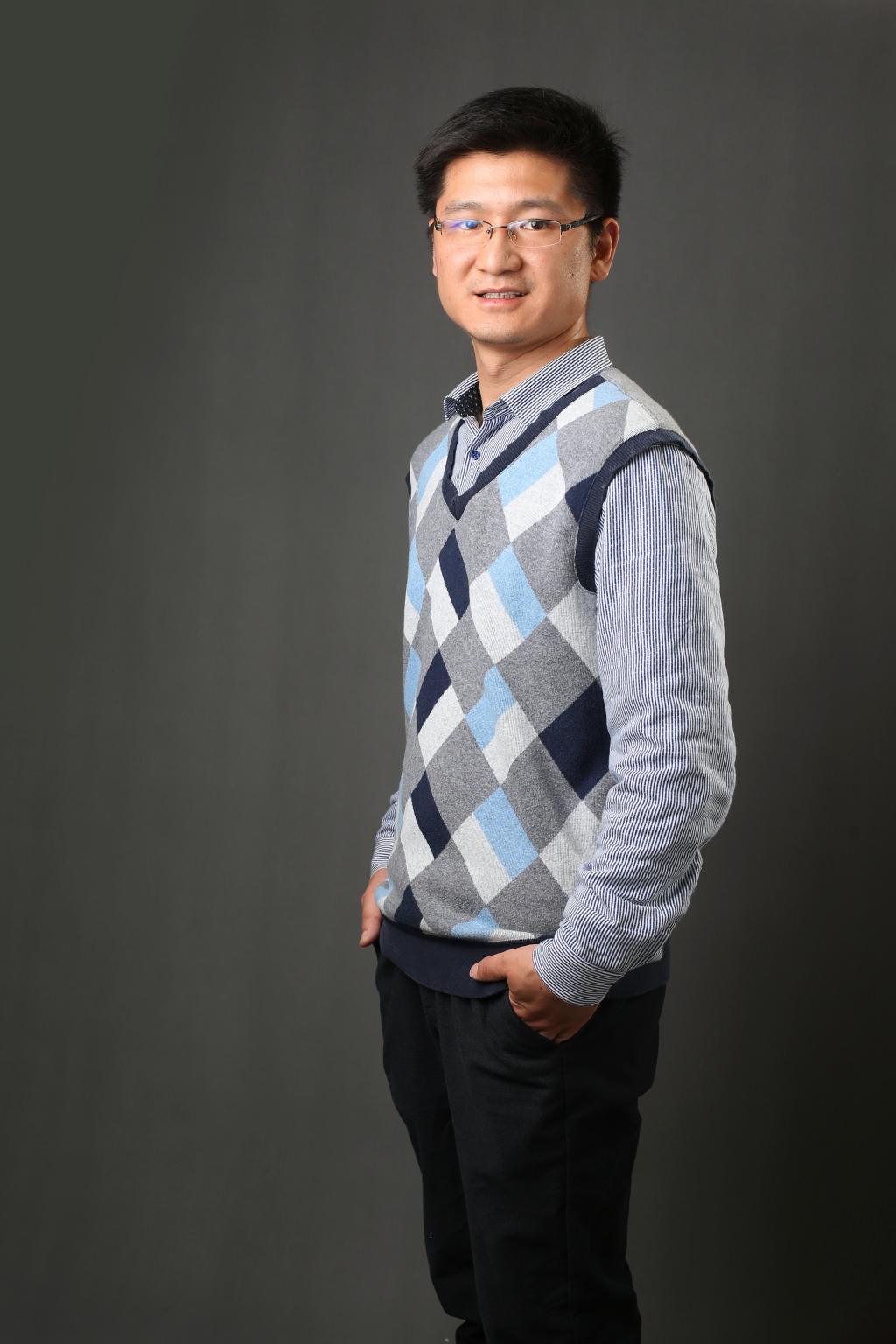 Dongliang Xiong