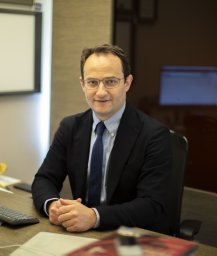 Ozden Vahit Emre