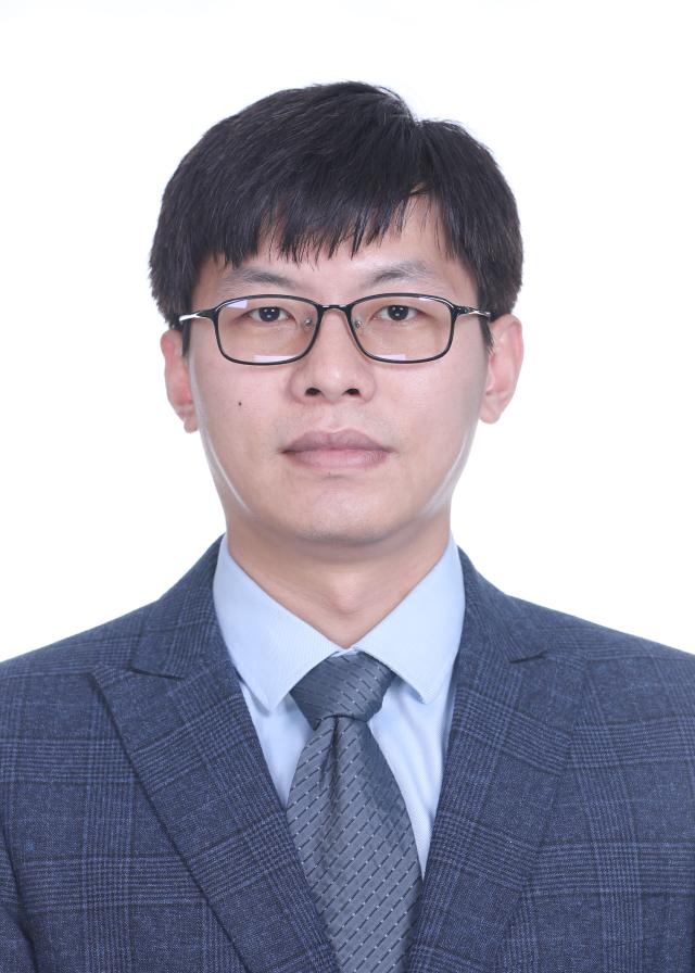 Jianhai Zhang