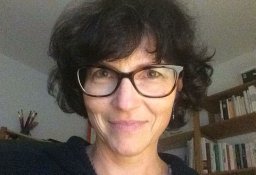 Nina D Ullrich